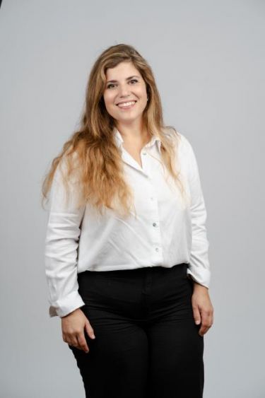 Ana Cl&aacute;udia dos Santos Janica